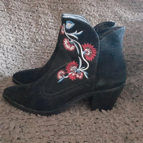 REBECCA MINKOFF-LULU-Embroidered Booties - Picture 3 of 9